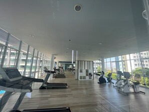 Fitness facility - 2-bedroom condo just oposit jomtien Pattaya beach (Muang Pattaya)