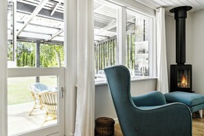 Interior - Togetherness in the cosy small house on Falster (Væggerløse)