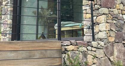 Grange rénovée du 17e siÚcle à Valdeblore