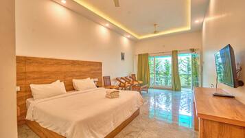 Standard Room, Patio | Free WiFi