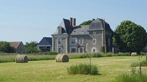 Exterior - Eco-cottage with bird sanctuary in Anjou (Brissac Loire Aubance)