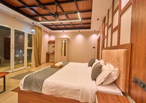 Premium Room, Balcony, Garden View - The Yela Munnar by VOYE HOMES (Munnar)