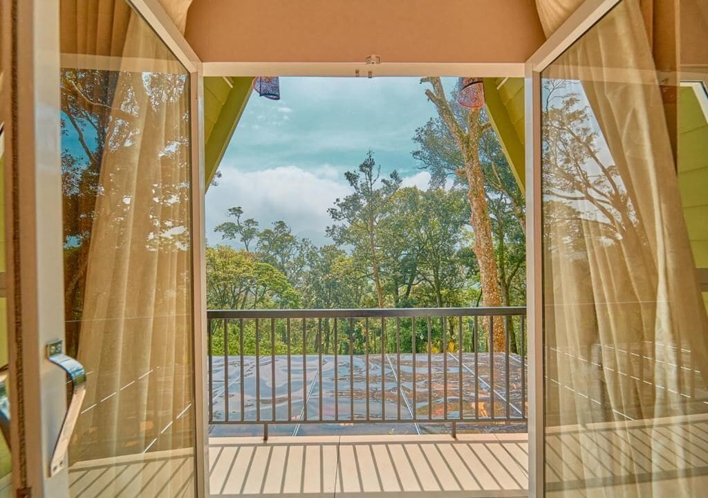 Double Room, Balcony, Garden View | Interior