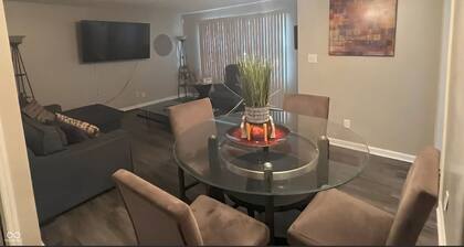 Charming 3-bedroom cottage with AC in Indianapolis