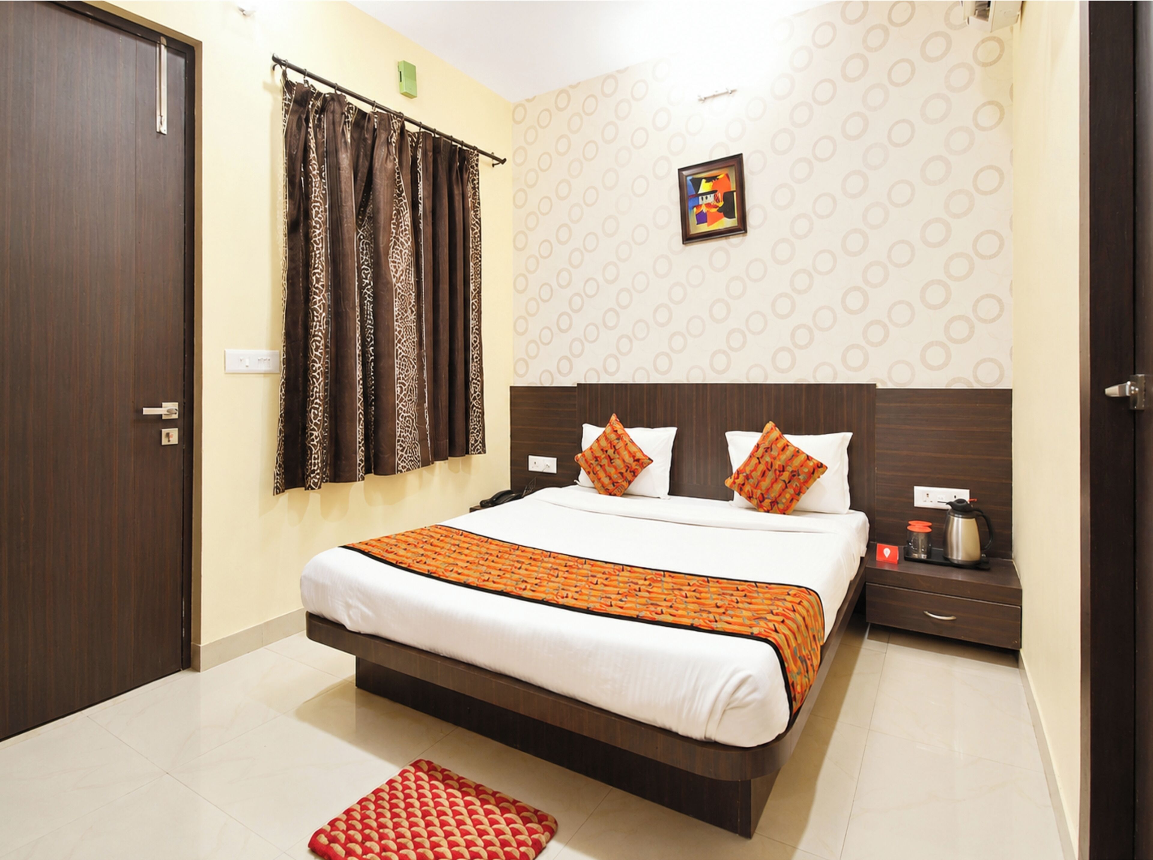 Superior Double Room, Air conditioning | Hypo-allergenic bedding, desk, soundproofing, free WiFi