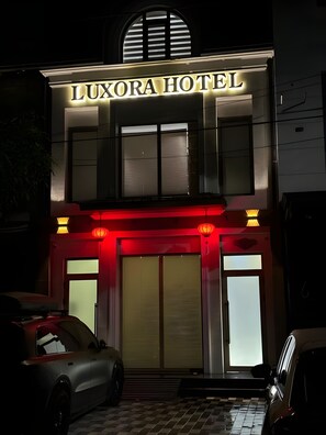 Front of property - Luxora Hotel (Tashkent)
