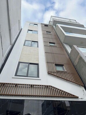 Front of property - Nhà Sài Gòn (Ho Chi Minh)