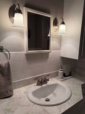 Bathroom - Lakeside Landing (Moose Lake)