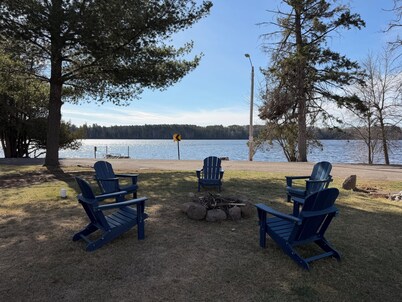 Lakeside Landing