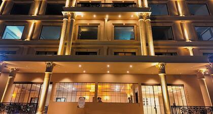 Vseven Hotels