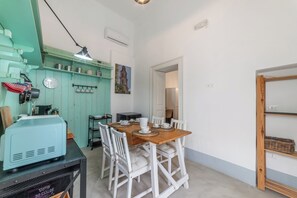 Standard Apartment, Multiple Bedrooms (Casa Tafuri In The Historic Center) | Dining - Casa Tafuri In The Historic Center (Soleto)