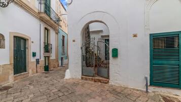 Appartamento Standard, 1 camera da letto, balcone (Casa Tafuri In The Historic Center) | Dettaglio esterni