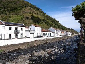 Exterior - ALMA - Island House by GuestReady (Faial da Terra)