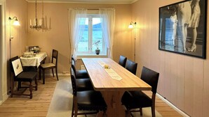 Uklassifisert bilde, 3 av 41, knapp
