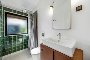 Shower - Summer house in Houstrup with scenic views (Nørre Nebel)