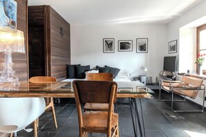 Interior - Restored 19th century house with Dolomites view (Sauris di Sopra)