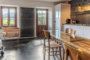 Dining - Restored 19th century house with Dolomites view (Sauris di Sopra)