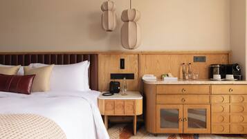 Classic Double or Twin Room, Balcony, Ocean View | Minibar, in-room safe, desk, blackout drapes