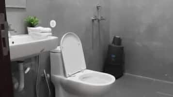 Shower, towels, soap, shampoo