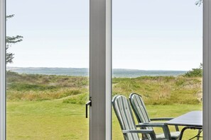 Interior - Holiday home with fjord views (Thyholm)