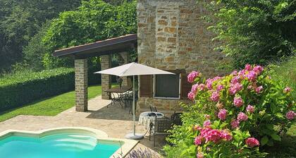 Stone house with views of Langhe Valley