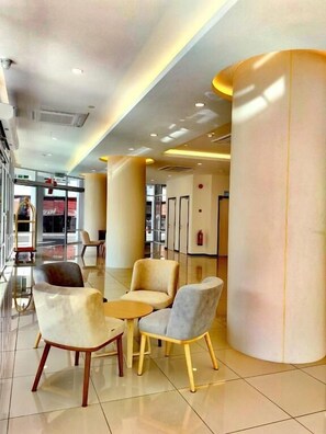 Lobby - 118 Grand Hotel (George Town)