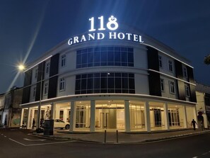 Exterior - 118 Grand Hotel (George Town)
