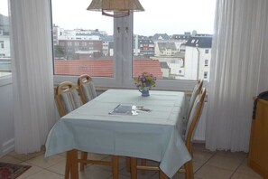 Dining - Holiday apartment with 2 bedrooms (Borkum)