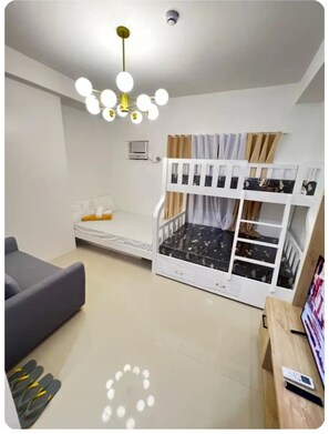Room - Heart of Cebu Apartment 1018 West Jones Residences (Cebu City)