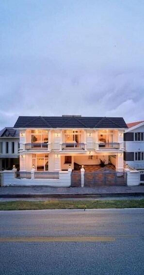Exterior - KING PALACE BY VOYE HOMES (Ooty)