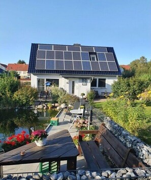Outdoor dining - Holiday home in Gustow with swimming pool (Gustow)