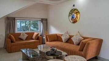 Premium Apartment | Living area