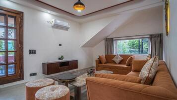 Premium Apartment | Living area