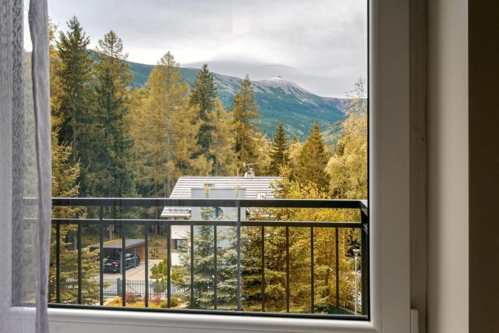 Deluxe-Studio, Balkon, Bergblick | Innenbereich