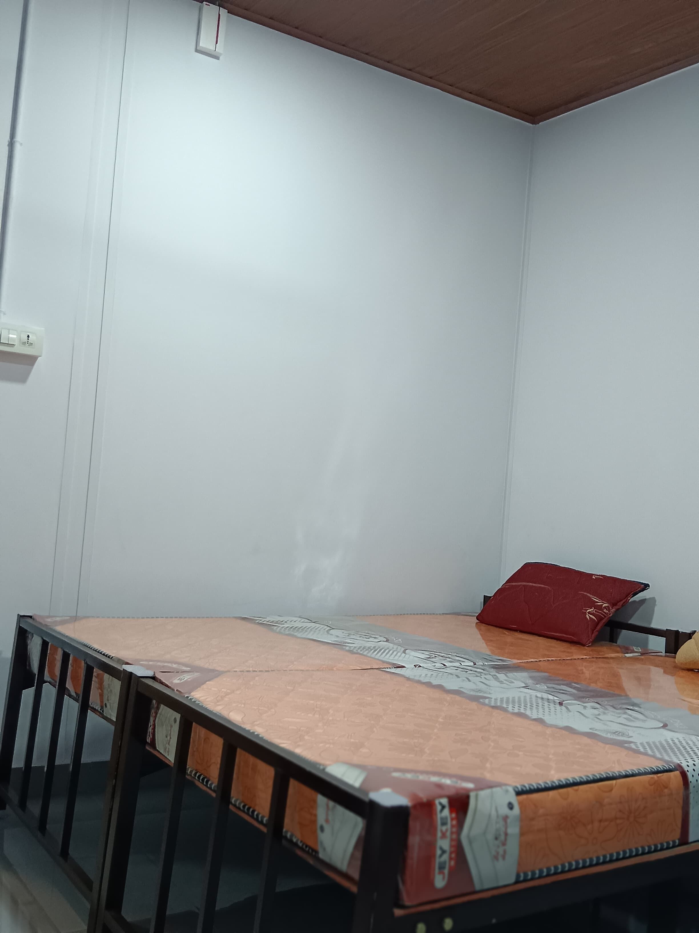 Basic Double Room, Balcony, Valley View | Interior