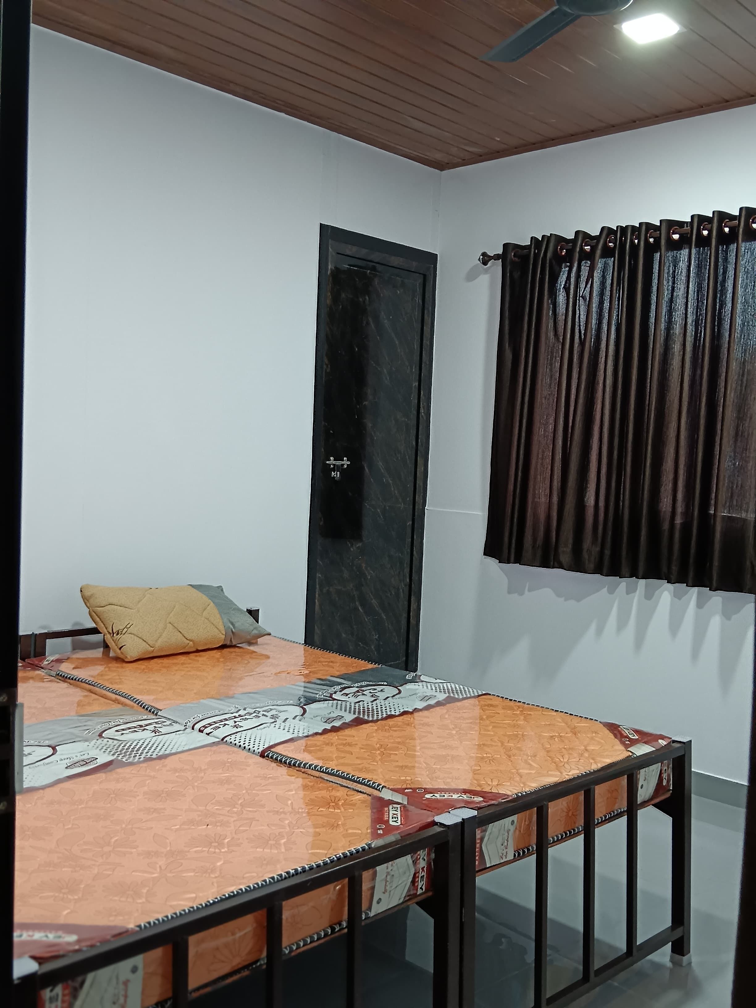 Basic-Doppelzimmer, Balkon, Talblick