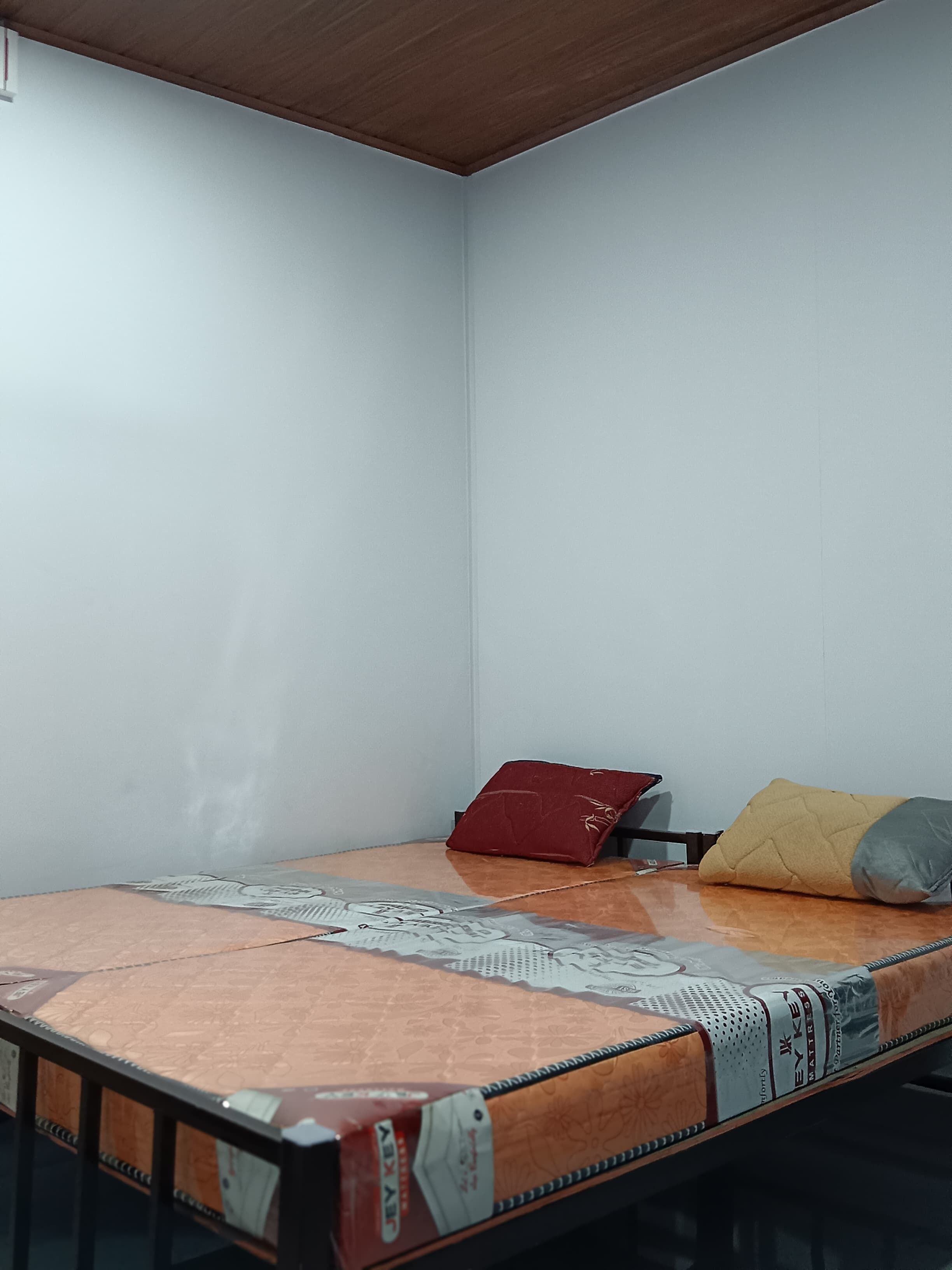 Habitación básica doble, balcón, vista al valle | Interior