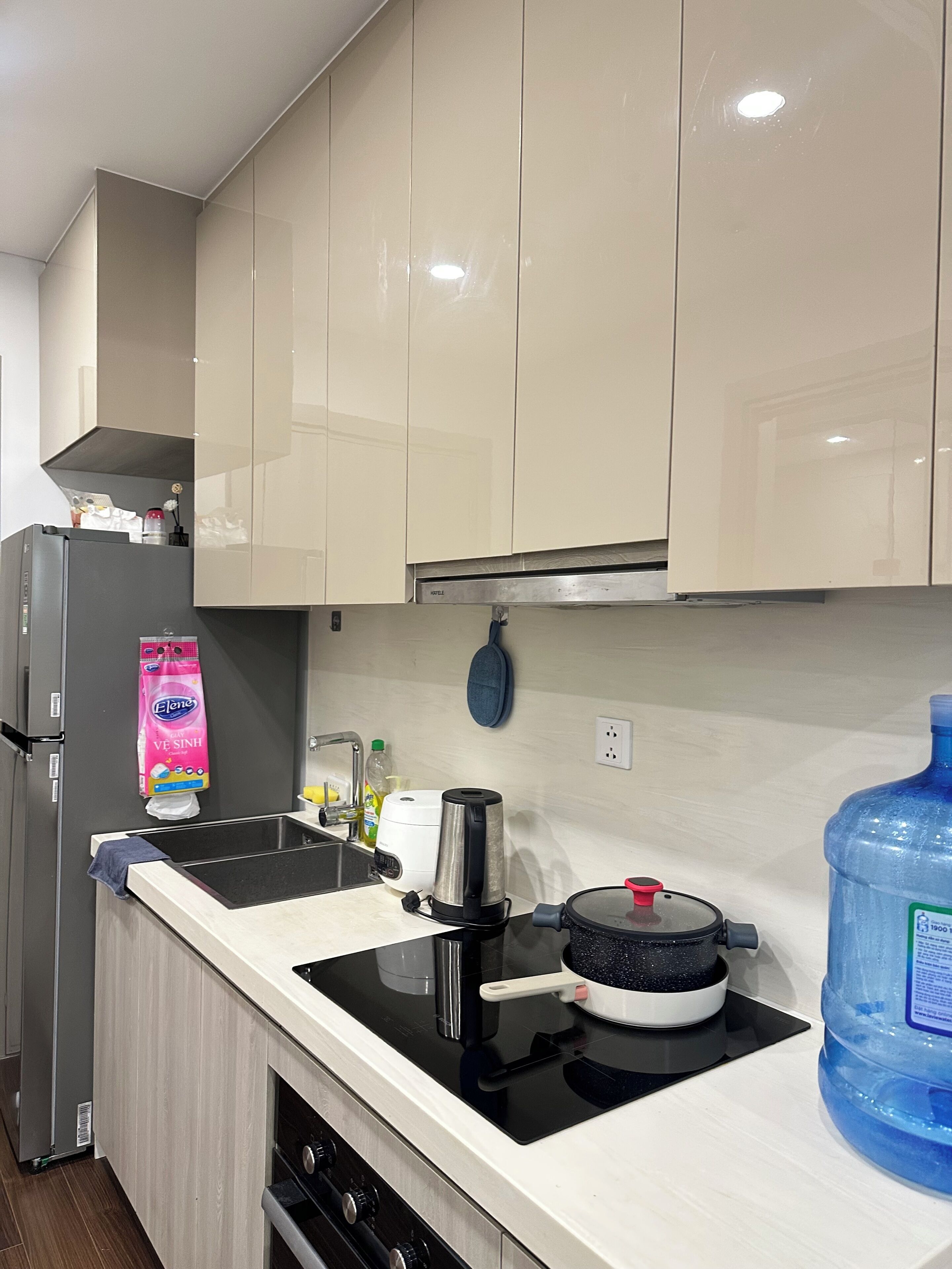 Standard Studio, City View | Private kitchen