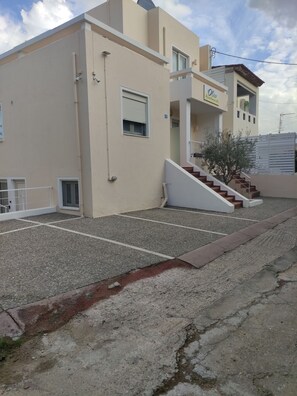Exterior - Oliv Apartments (Rethymno)