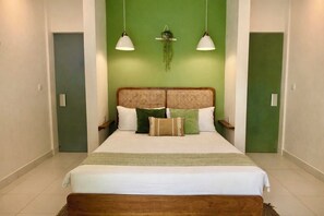 Deluxe Double Room - Naia Hotel Kuta Lombok (Kuta)