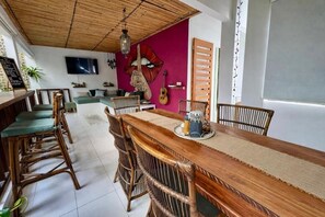 Dining - Naia Hotel Kuta Lombok (Kuta)