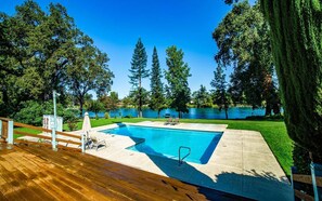 Pool - Riverside holiday home sleeps 10 (Anderson)