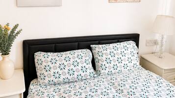 1 bedroom, Internet, bed sheets