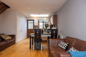 Living area - Coastal town house beside train and buses only 5 kilometer's from city centre (Blackrock)