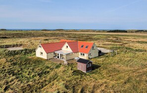 Exterior - Nice home in Thisted with WiFi (Thisted)