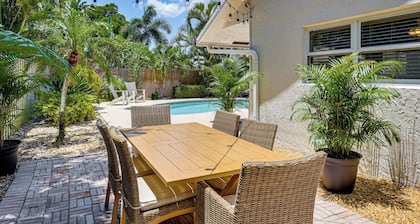 Poolside Oasis! Family Home 4 Mi to Delray Beach