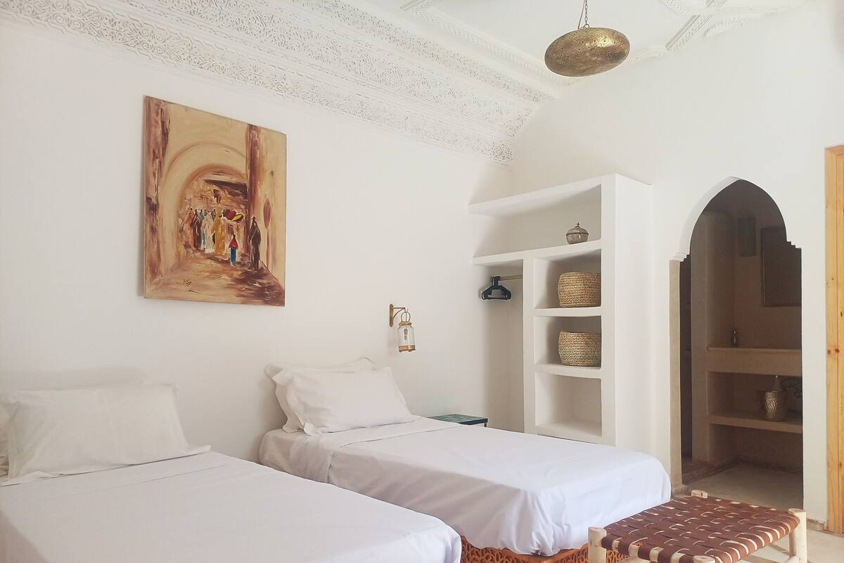 Standard Twin Room | Terrace/patio
