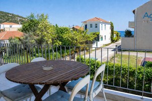 House | 2 bedrooms, Internet