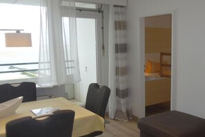 Dining - Holiday apartment with 2 bedrooms (Borkum)