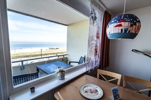 Dining - Holiday apartment with 2 bedrooms (Borkum)